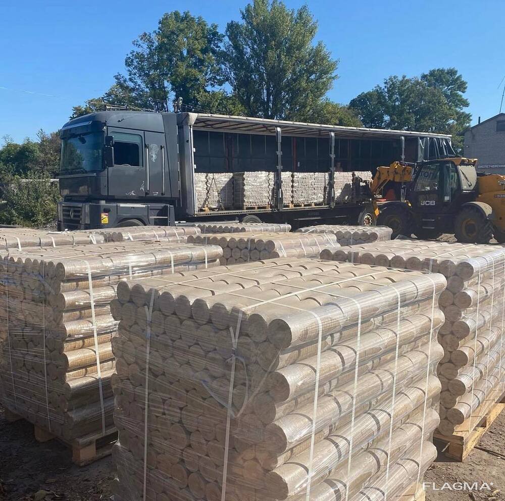 Premium Nestro Briquettes 1 Premium Nestro Briquettes